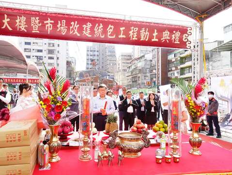 南門市場開工典禮-動土前拜拜_劉佳雯攝_小南門