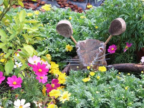 「童趣」融入青春花壇創意大賞的設計