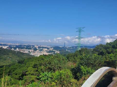 貓空站外田寮橋