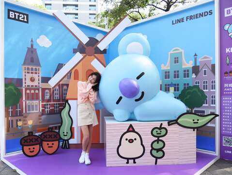 「西門PLAY樂購町」宇宙明星BT21「世界巡迴之旅」阿姆斯特丹站