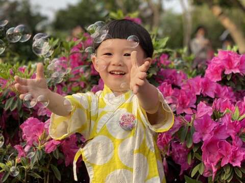 歡迎民眾把握花期前來與美麗的花朵留下幸福的合照