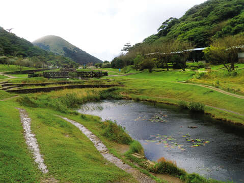 Section 1 ends at Erziping, an amazing place to enjoy the mountain views and rest your feet.