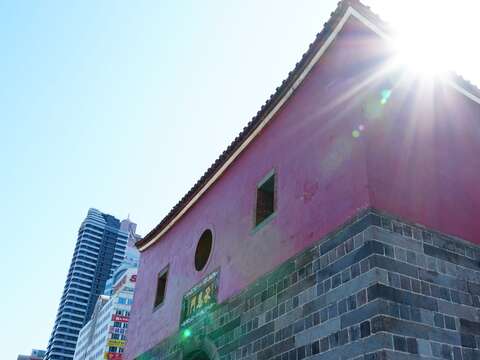 承恩門面向北方有「承接天恩」之意