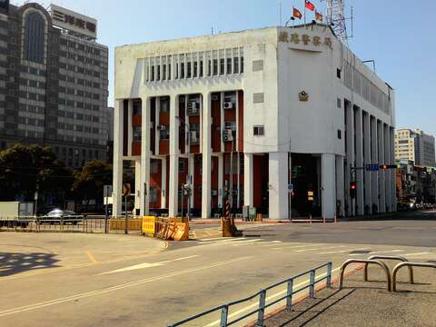 臺北行旅廣場西基地前身-鐵路警察局拆除前景象(臺北市政府都市發展局提供)