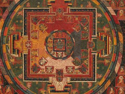 Appreciation of the Tibetan Buddhist Artifacts in the National Palace Museum