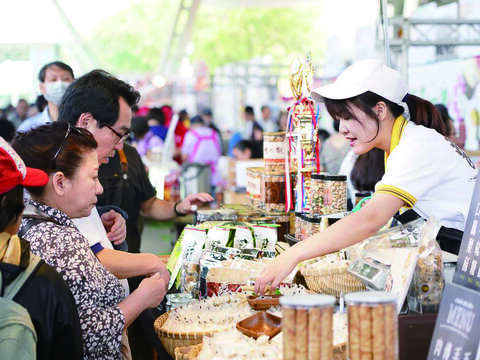 一起重溫市場的美好 2021 台北傳統市場節(台北畫刊110年4月)