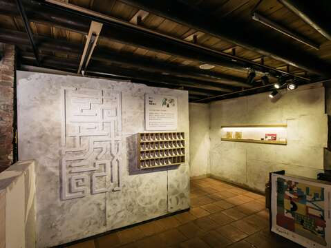 展區設計成巨大的迷宮，埋入41座「私」臺北藝文空間