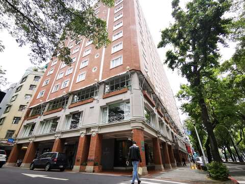 中山北路有不少五星級飯店-老爺大酒店