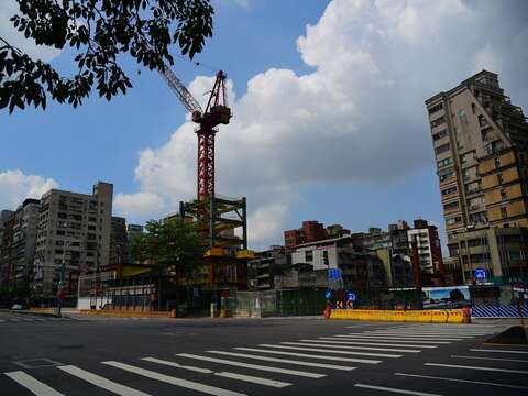2021年7月興建中之南門市場。
