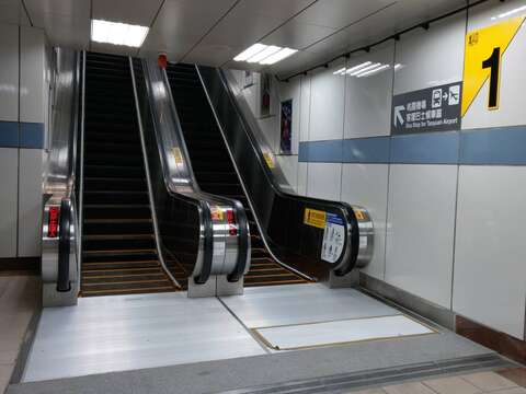 The new escalator installed at Exit 1 of MRT Zhongxiao Fuxing Station