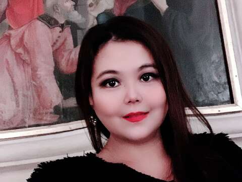 女高音 左涵瀛