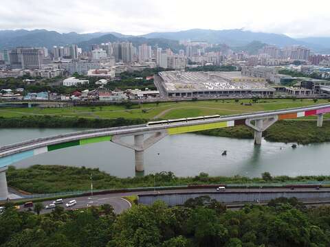 環狀線熱門打卡景點「彩虹橋」