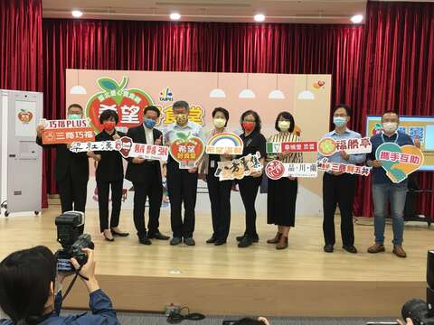 Taipei Charity Meal Network Sees Support from Charity Organization, Companies