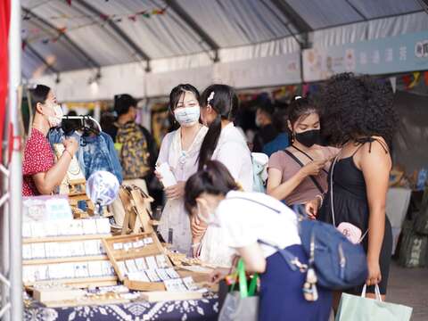 商圏カーニバル-台北生活祭