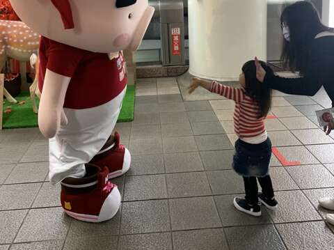 吉祥物深受小朋友喜歡