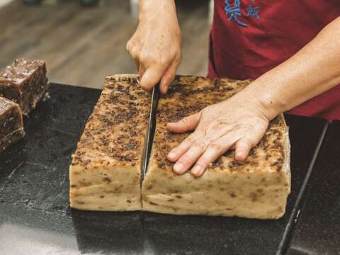 Hearty rice-based dishes play an important role during Taiwan’s winter holidays.