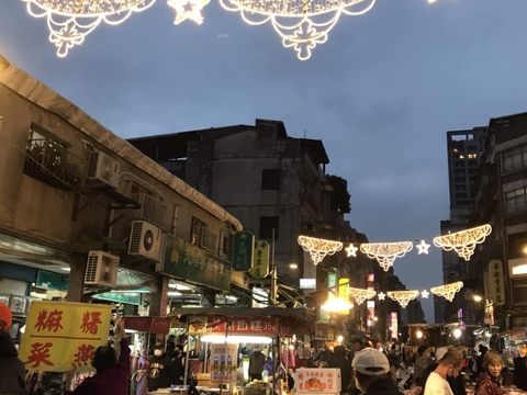 2021台北燈節，閃亮妝點周邊夜市