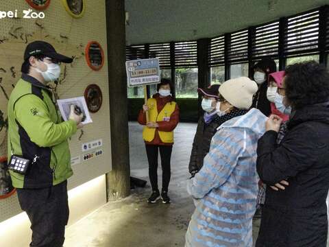 每場「保母講古」正式登場前，保育員都經過無數次的排練