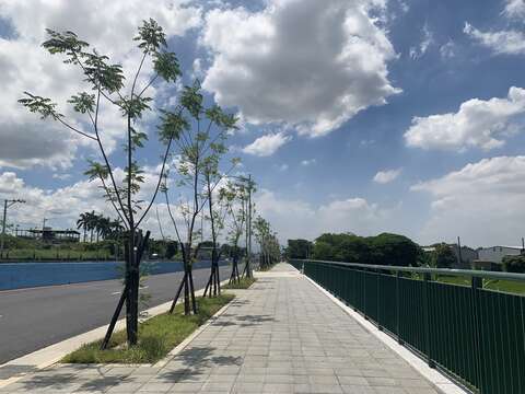 打造寬敞舒適的人行環境，悠遊關渡更便利
