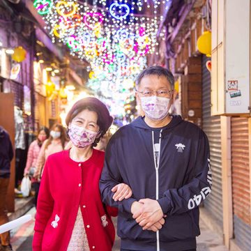 快到台北燈節來趟浪漫約會