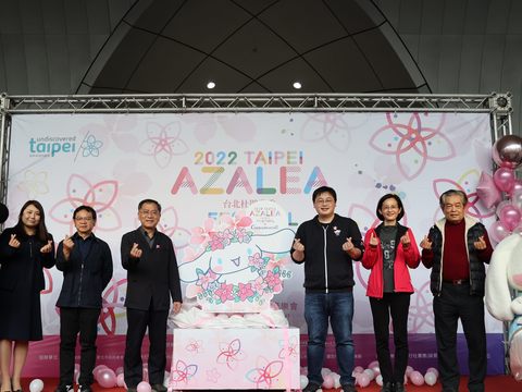 「賞花集點趣」線上集點抽獎活動，掃描「大耳狗喜拿」裝置及特約店家QRcode，即日起至3月31日。