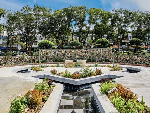 祕密花園心型水池造景