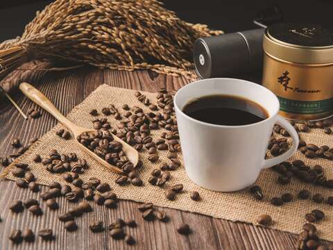 産地直送の台湾コーヒーはお茶のような風味と甘い後味が感じられます。
