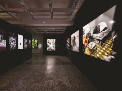 While paying a visit to a photo exhibition, do slow down and enjoy the tranquil atmosphere of the hallway and staircase. (Photo/National Center of Photography and Images)