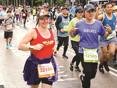 Taipei Marathon, the city-organized international sports event, attracts runners from all over the world to participate annually. (Photo/Department of Information and Tourism, Taipei City Government)