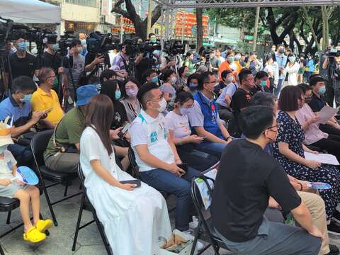 活動記者會現場人潮踴躍(圖片來源：臺北市商業處)