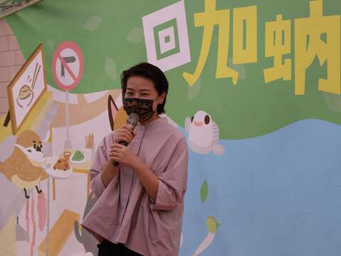 臺北市政府黃珊珊副市長為「回加蚋涼季」活動致詞(圖片來源：臺北市商業處)
