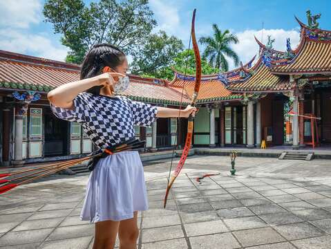 小射手禮射練習(圖片來源:臺北市政府民政局)