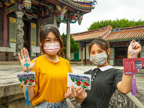 捲紙新媒材呈現孔廟的鳳凰雀替(圖片來源:臺北市政府民政局)