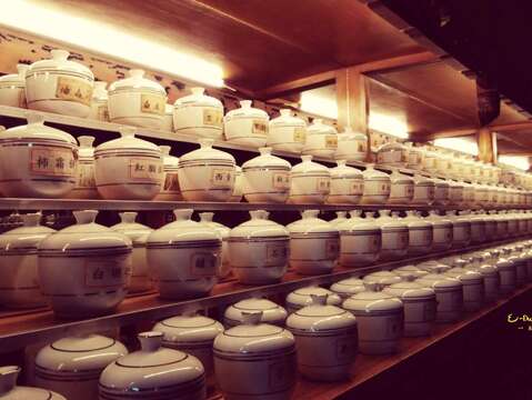 加蚋小旅行友善店家 大春堂蔘藥行 中藥材文化體驗(圖片來源：臺北市商業處)