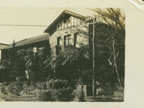 草山眾樂園(由楊克治提供)(圖片來源：臺北市立圖書館)