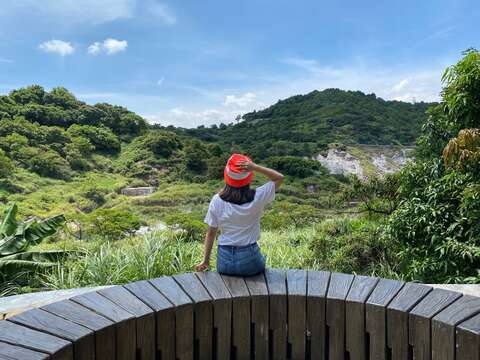 利用平台座椅稍作休憩(圖片來源：臺北市政府工務局大地工程處)