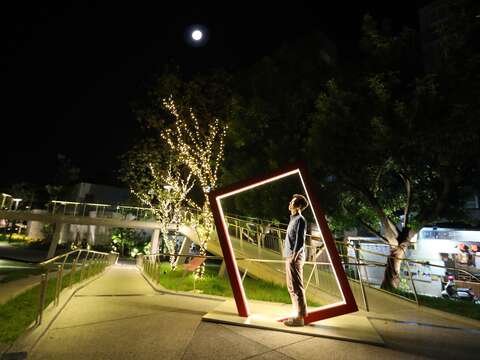 城北廊帶-心中山線形公園-臺北大眾捷運股份有限公司提供(圖片來源：臺北市政府文化局)