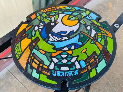 HEO to Hold Exhibition on 24 Limited Edition Manhole Covers at City Hall