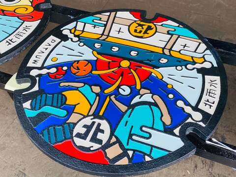 HEO to Hold Exhibition on 24 Limited Edition Manhole Covers at City Hall
