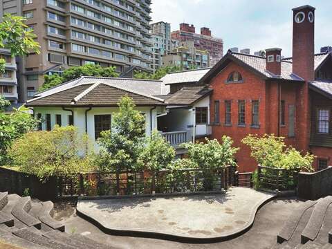 100年以上の歴史を持つ北投温泉博物館は重要な史跡であると同時に、この地域を代表するランドマークでもあります。 (写真/Taiwan Scene )