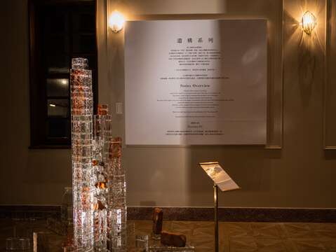 青雲閣保留建物構件做為藝術策展媒材(圖片來源：臺北市政府文化局)