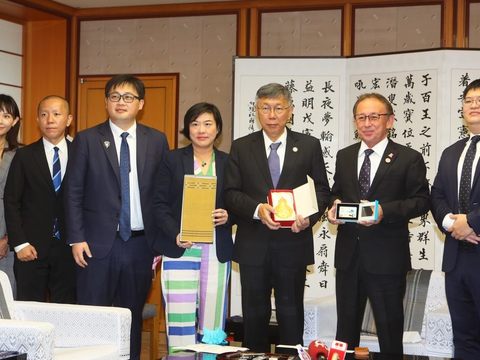 市長柯文哲拜會沖繩縣知事玉城丹尼。(圖片來源：臺北市政府觀光傳播局)