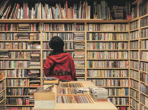 Albeit having digital music as a more convenient option, many music lovers still enjoy the “treasure hunt” at old-school record stores.