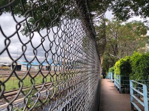 與捷運站這麼貼近(圖片來源：臺北市政府工務局公園路燈工程管理處)