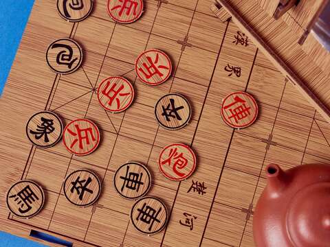 2023 台灣燈會農曆春節禮盒-棋開得勝光源茶禮(圖片來源：臺北市政府產業發展局)
