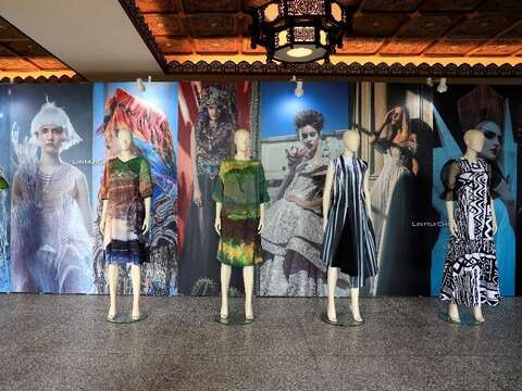 2023陽明山花季 「林卉祺高級訂製服」設計展(圖片來源：臺北市政府工務局公園路燈工程管理處)