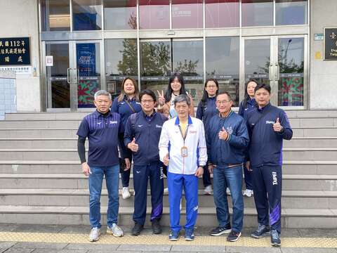 臺北市政府體育局為期9天取火隊，將上山下海引取各原住民族母火(圖片來源：臺北市政府體育局)