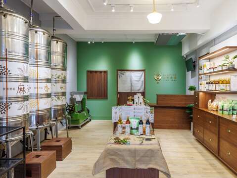 111年輔導店家-山芳良油改造後風貌(圖片來源：臺北市商業處)