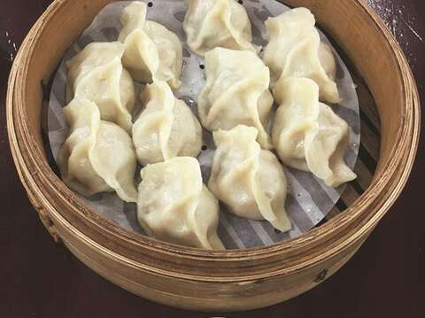 steamed dumplings