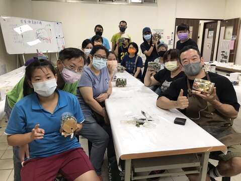 一開放報名就秒殺的螢火蟲綠化教室課程-111年攝(圖片來源：臺北市政府工務局公園路燈工程管理處)